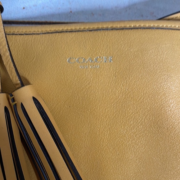 Coach Duffle Legacy ~ Large Tassel Trim - Picture 2 of 3